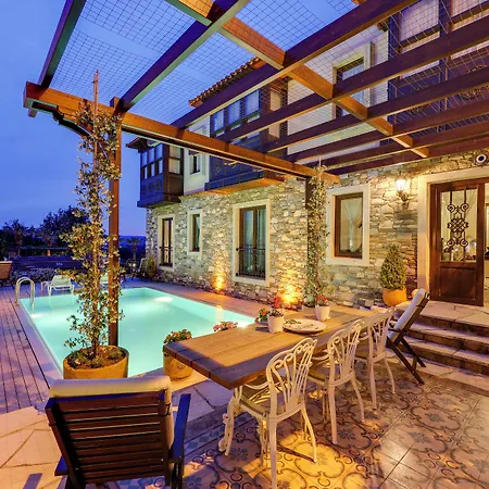 Akanthus Ephesus Hotel 3*